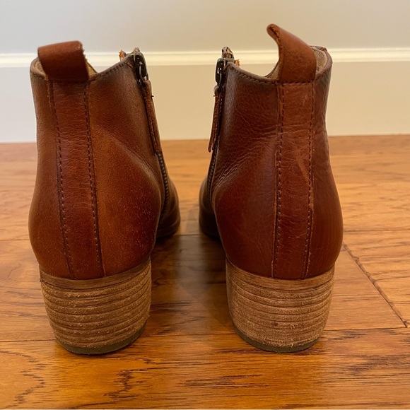 Sofft Brand Brown Leather Healed Bootie size 6 - Picture 5 of 12